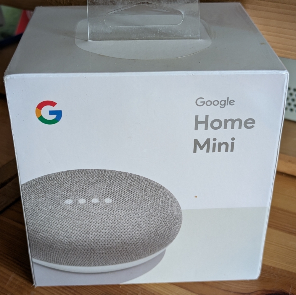 Google Home Mini 👉SEALED Smart Speaker